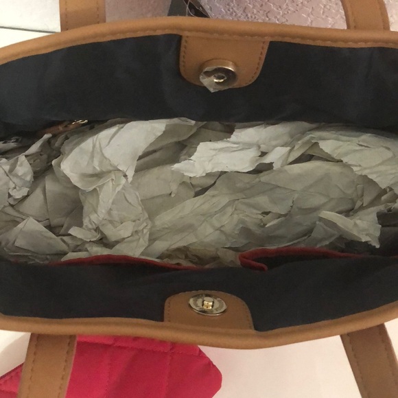 Tommy Hilfiger Nylon TH Pockets EW Shopper - Picture 4 of 6